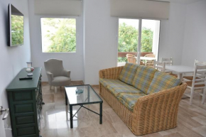 Apartamentos Doña Lola Zahara